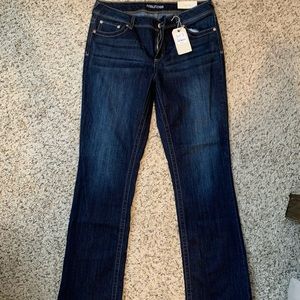 NEW Maurices Slim Boot Jeans